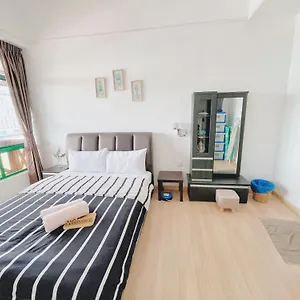 Apartment 1 Bedroom Apartment, Melaka Cbd Town Center- Hosted By Private Locals Resident, Balcony With City Skyline View Or Seaview, Opposite Malls, Tv Box, 5 Minutes To Jonker Street,, Malacca