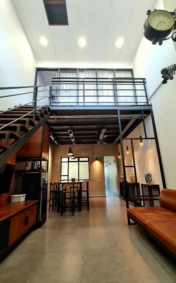 New! Jonker Street Loft 3Br Melaka 10Pax contacts